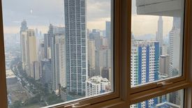 Condo for rent in Urdaneta, Metro Manila near MRT-3 Ayala