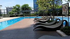 2 Bedroom Serviced Apartment for sale in San Lorenzo Place, Bangkal, Metro Manila near MRT-3 Magallanes