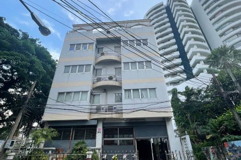 1 Bedroom Commercial for sale in Khlong Toei, Bangkok near MRT Queen Sirikit National Convention Centre