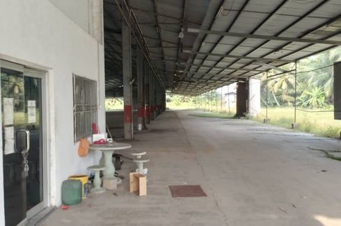 Warehouse / Factory for rent in Kampung Sungai Sembilang, Selangor