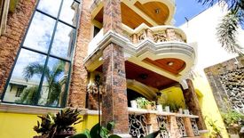 8 Bedroom House for sale in Batasan Hills, Metro Manila