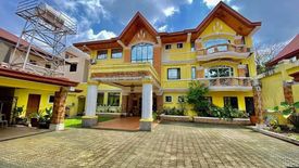 8 Bedroom House for sale in Batasan Hills, Metro Manila