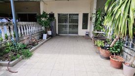 Townhouse for sale in Ram Inthra, Bangkok near MRT Ram Inthra Km.6