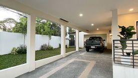 5 Bedroom House for sale in Batasan Hills, Metro Manila