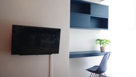 Condo for rent in Paseo De Roces, Pio Del Pilar, Metro Manila