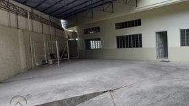 5 Bedroom Warehouse / Factory for sale in Apolonio Samson, Metro Manila near LRT-1 Balintawak