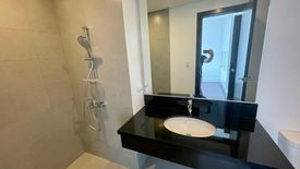 Condo for rent in Urdaneta, Metro Manila near MRT-3 Ayala