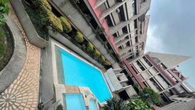 Townhouse for rent in Bangkal, Metro Manila near MRT-3 Magallanes