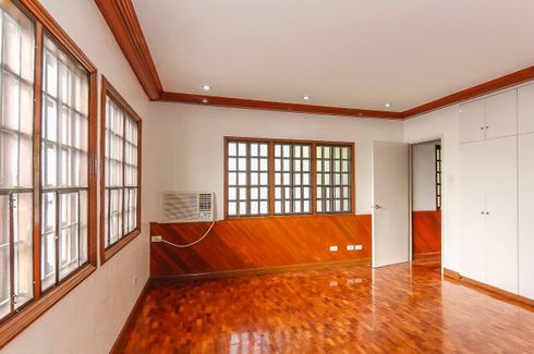 3 Bedroom House for Sale or Rent in Poblacion, Metro Manila