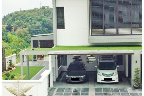5 Bedroom House for sale in Kampung Baru Nilai, Negeri Sembilan
