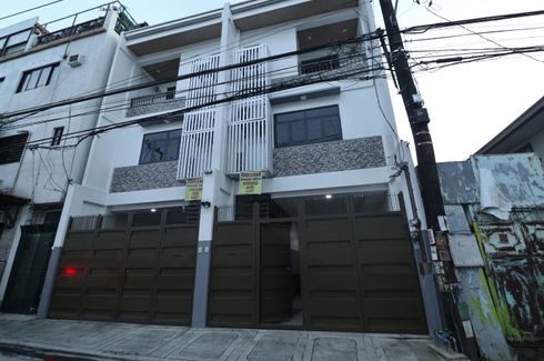 4 Bedroom Townhouse for sale in Sacred Heart, Metro Manila near MRT-3 Kamuning