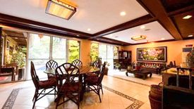 6 Bedroom House for sale in White Plains, Metro Manila