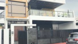 6 Bedroom House for sale in Concepcion Dos, Metro Manila