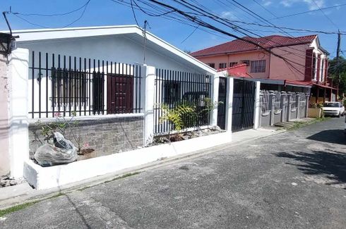 3 Bedroom House for sale in San Lorenzo Ruiz, Laguna