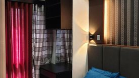 2 Bedroom Condo for sale in San Lorenzo, Metro Manila