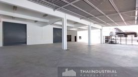 Warehouse / Factory for rent in Samrong Nuea, Samut Prakan near MRT Thipphawan