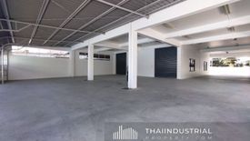 Warehouse / Factory for rent in Samrong Nuea, Samut Prakan near MRT Thipphawan