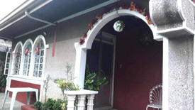 5 Bedroom House for sale in Socorro, Metro Manila near LRT-2 Araneta Center-Cubao