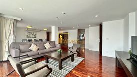 3 Bedroom Apartment for rent in Sathorn Gallery Residences, Silom, Bangkok near BTS Surasak