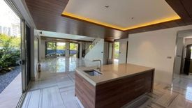 6 Bedroom House for rent in Mckinley West Village, Pinagsama, Metro Manila