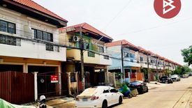 3 Bedroom Townhouse for sale in Khlong Sam Prawet, Bangkok