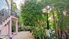 6 Bedroom House for sale in Talamban, Cebu