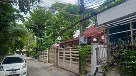 ขายบ้าน 4 ห้องนอน ใน พลับพลา, วังทองหลาง