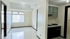 2 Bedroom Condo for sale in Forbes Park North, Metro Manila near MRT-3 Buendia