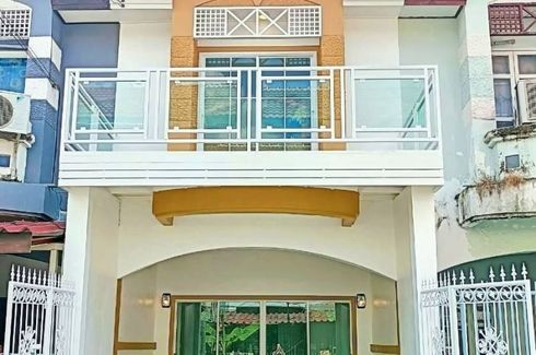 3 Bedroom Townhouse for sale in Thawi Watthana, Nonthaburi