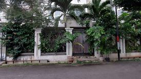 Rumah dijual dengan 6 kamar tidur di Pulo Gadung, Jakarta