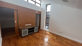 3 Bedroom Townhouse for sale in Horseshoe, Metro Manila near LRT-2 Betty Go-Belmonte