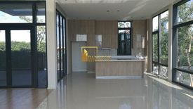 3 Bedroom Condo for rent in Circle Living Prototype, Makkasan, Bangkok near Airport Rail Link Makkasan