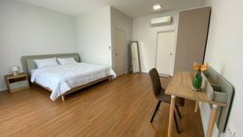 3 Bedroom Townhouse for rent in Bang Mot, Bangkok