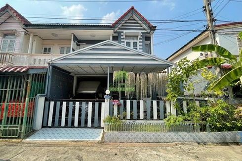 3 Bedroom Townhouse for sale in Lat Sawai, Pathum Thani