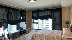 2 Bedroom Condo for rent in San Lorenzo, Metro Manila near MRT-3 Ayala