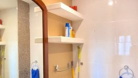 1 Bedroom Condo for sale in Forbeswood Heights, Bagong Tanyag, Metro Manila