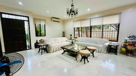 4 Bedroom House for sale in Magallanes, Metro Manila near MRT-3 Magallanes