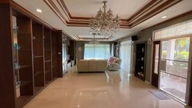 3 Bedroom House for sale in The Boulevard Sriracha, Surasak, Chonburi