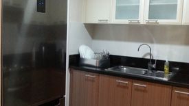 2 Bedroom Condo for rent in EIGHT FORBESTOWN ROAD, Bagong Tanyag, Metro Manila