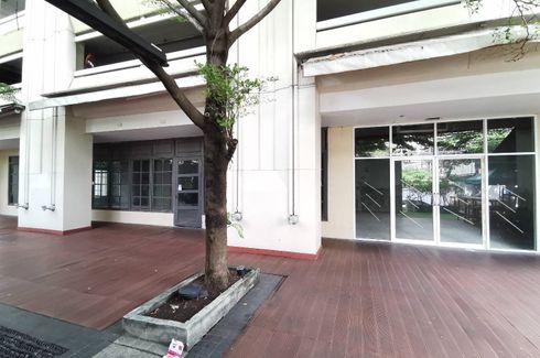 Commercial for rent in Athenee Residence, Langsuan, Bangkok near BTS Ploen Chit