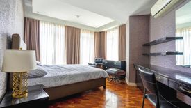 3 Bedroom Condo for sale in Urdaneta, Metro Manila near MRT-3 Ayala