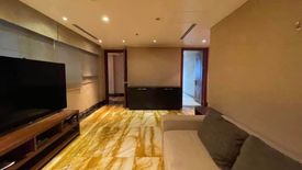 4 Bedroom Condo for rent in Urdaneta, Metro Manila near MRT-3 Buendia