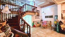 7 Bedroom House for sale in Pio Del Pilar, Metro Manila