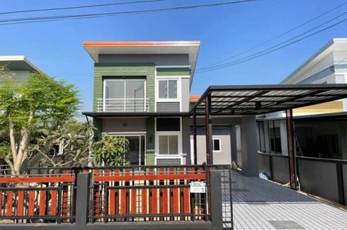 4 Bedroom House for sale in Saen Saep, Bangkok