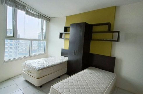 4 Bedroom Condo for sale in Doña Imelda, Metro Manila near LRT-2 V. Mapa