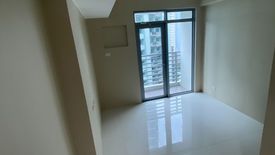 1 Bedroom Condo for sale in Salcedo Square, San Lorenzo, Metro Manila