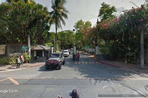 Land for sale in Dasmariñas North, Metro Manila near MRT-3 Magallanes