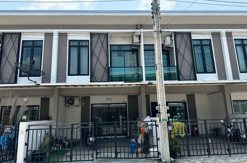 2 Bedroom Townhouse for rent in Surasak, Chonburi