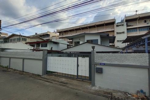 7 Bedroom House for rent in Bang Yi Khan, Bangkok near MRT Bang Yi Khan