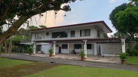 5 Bedroom House for sale in Loyola Heights, Metro Manila